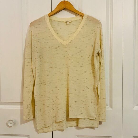 Aritzia Wilfred Cream V Neck Lightweight Sweater XS Oversized - Picture 1 of 7